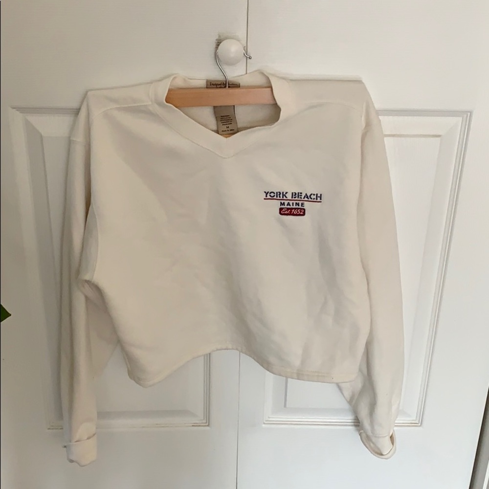 V neck hoodie cropped